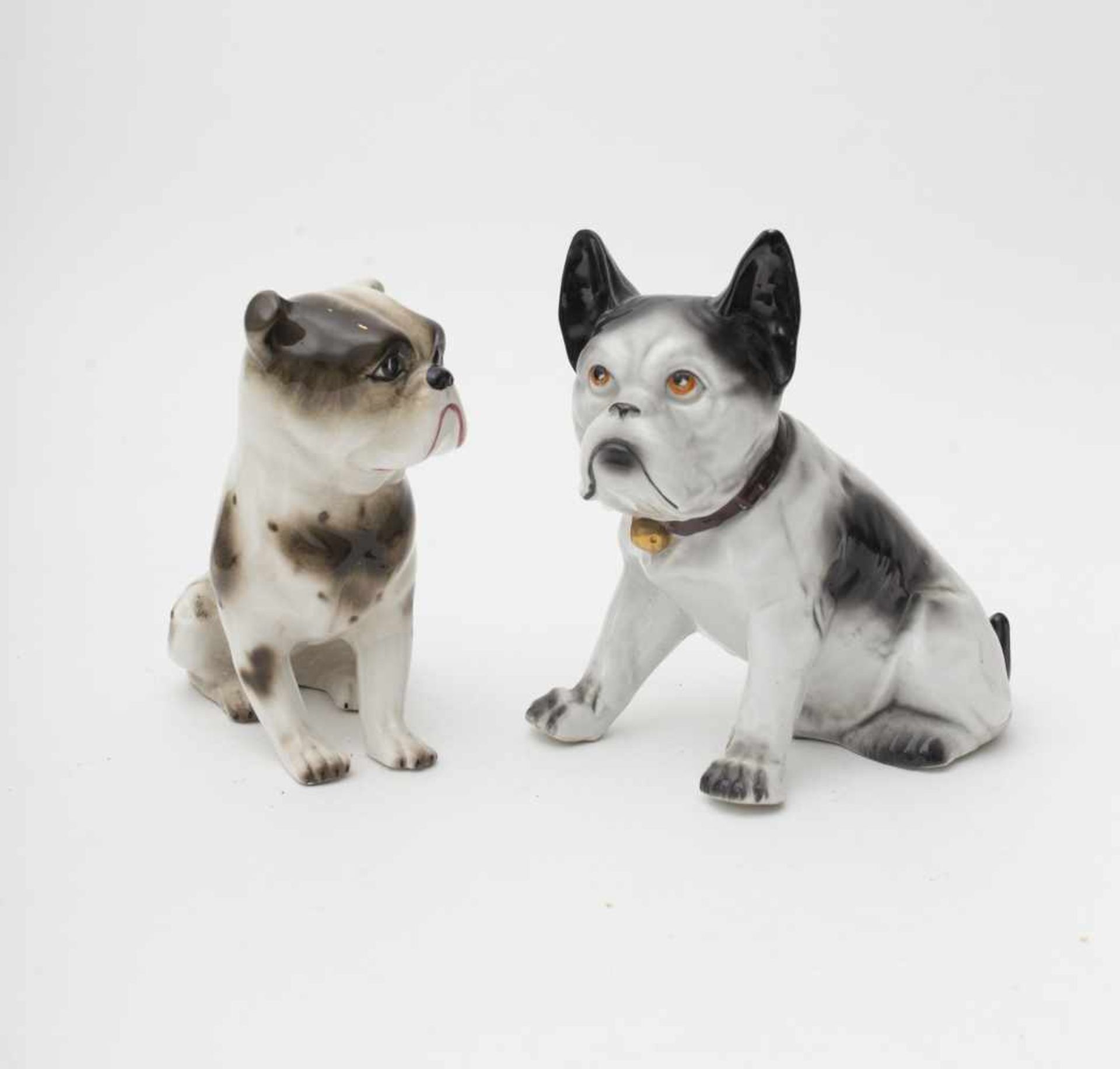 Two bulldogs Porcelain.