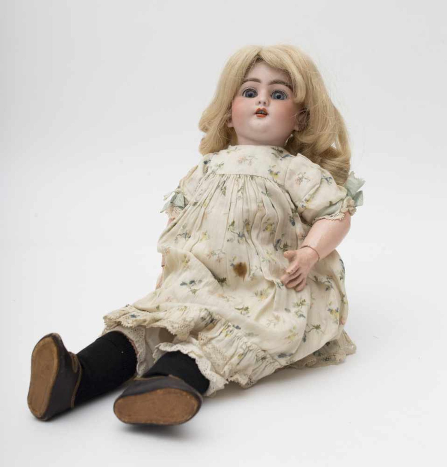 German doll With biscuit head, open mouth, branded “S & C”, size 6, blue sleeping eyes,