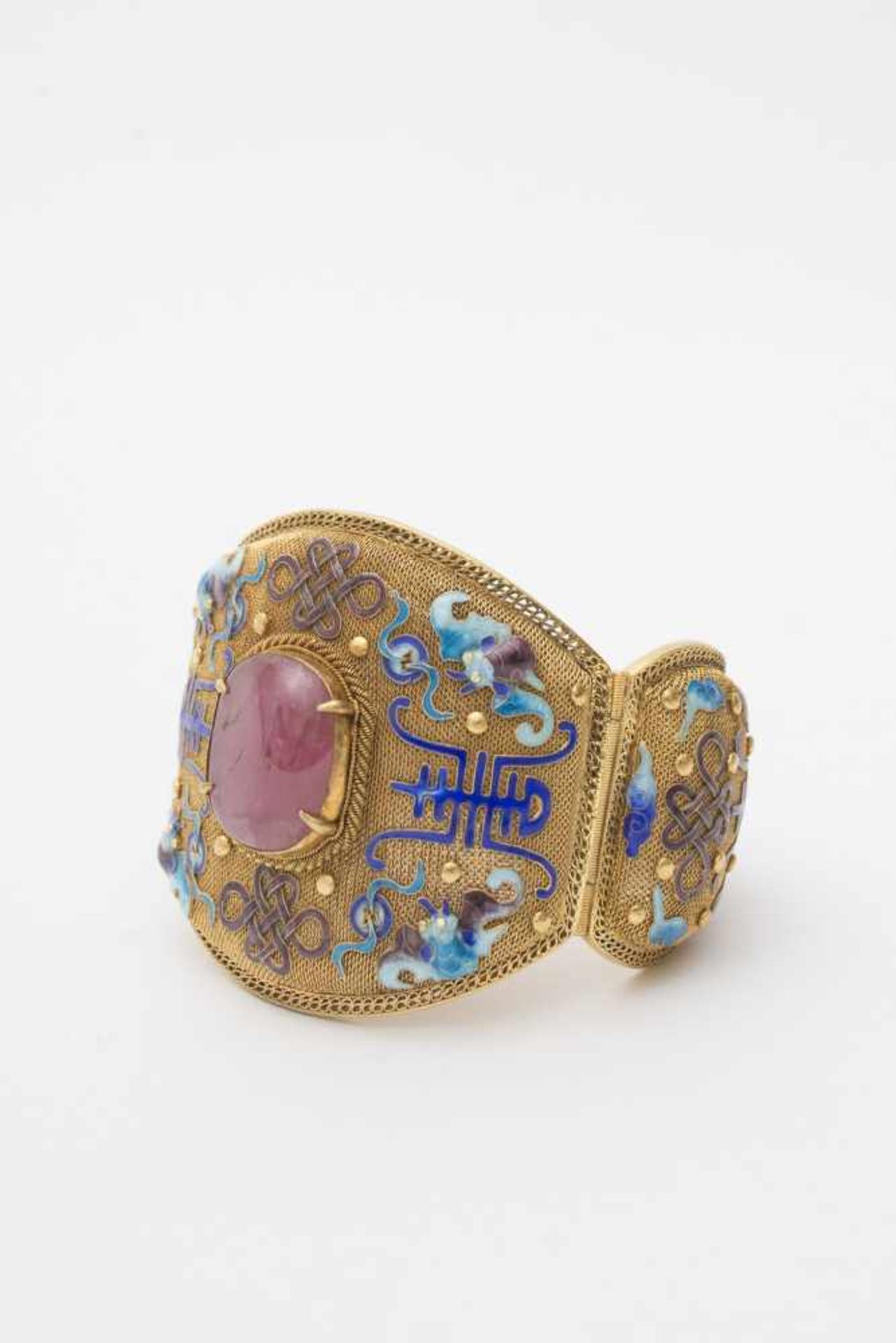 Bracelet set with a tourmaline - China, 20th century Articulated, composed of 3 gilded silver - Bild 4 aus 4