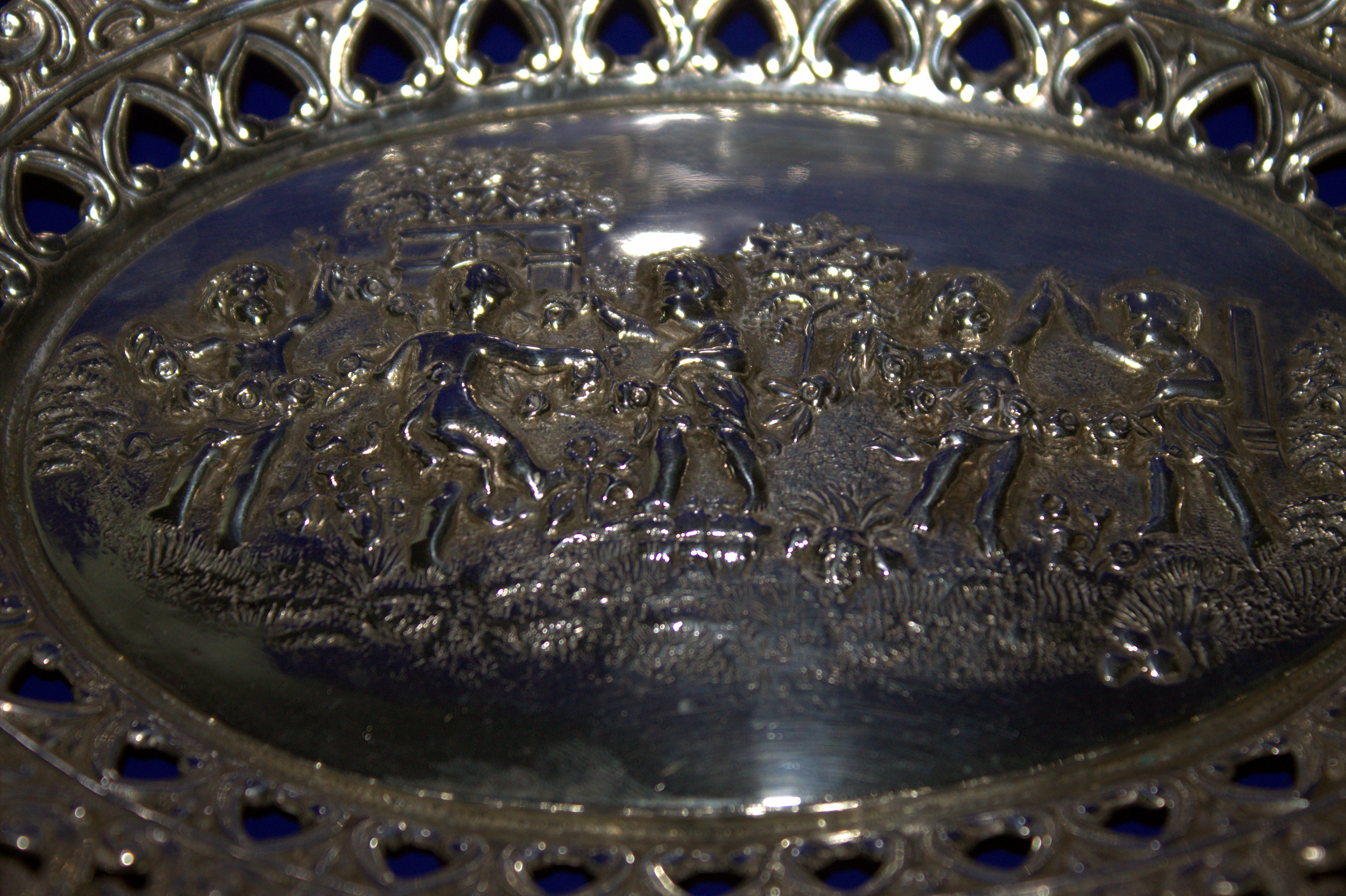 Continental Silver Bowl, Shaped Edge With Pierced Border And Embossed Figural Cherub Centre, 9 x 7