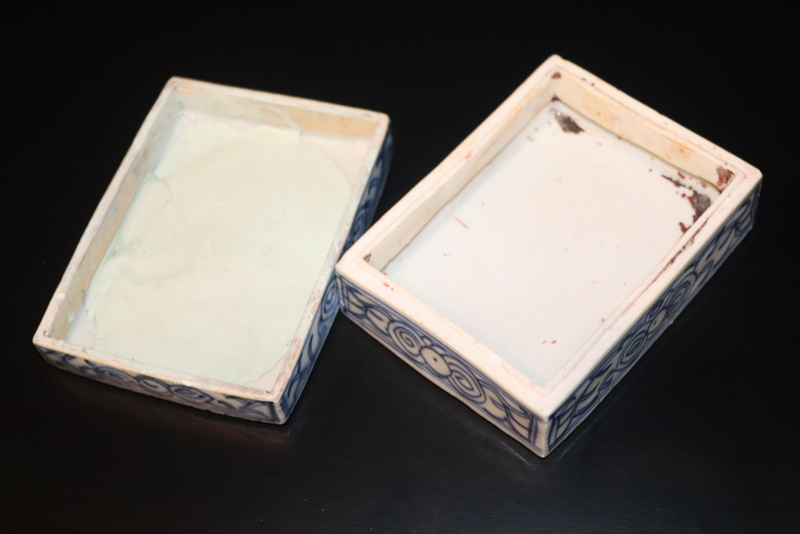 Antique Chinese Blue & White Porcelain Trinket Box And Cover, Ming Period. 3 x 4 Inches - Image 4 of 5