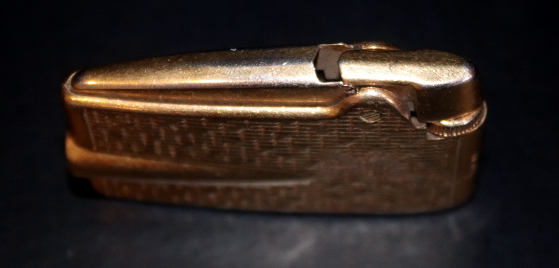 9ct Gold Ronson Lighter, Gilt Textured Body, Fully Hallmarked - Image 3 of 5