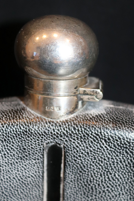 Early 20thC Hip Flask, Leather Clad With Silver Plated Removable Base Cover, 1/4 Pint - Image 5 of 6