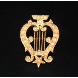 18ct Gold Antique Brooch, Modelled In The Form Of A Musical Lyre