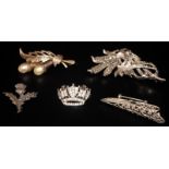 Collection Of 5 Vintage Brooches To Include A Silver And Marcasite Scottish Thistle