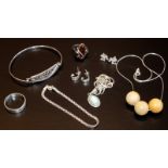 Small Mixed Silver Lot Comprising 2 Pairs Of Earrings, Wedgwood Necklace, Italian Silver