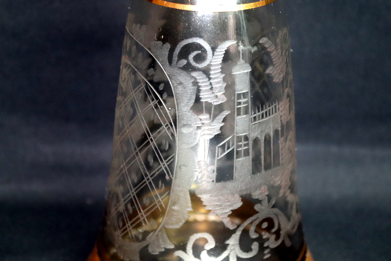 19thC Continental Etched Glass Decanter With Gilt Neck And Base, Floral Decoration - Image 3 of 4