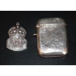 Small Silver Lot Comprising A Silver Vesta, Fully Hallmarked For Birmingham m 1911, Maker