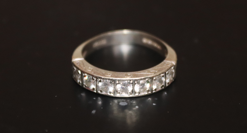 9ct White Gold CZ Half Eternity Ring, Fully Hallmarked, Ring Size P. 4 Grams