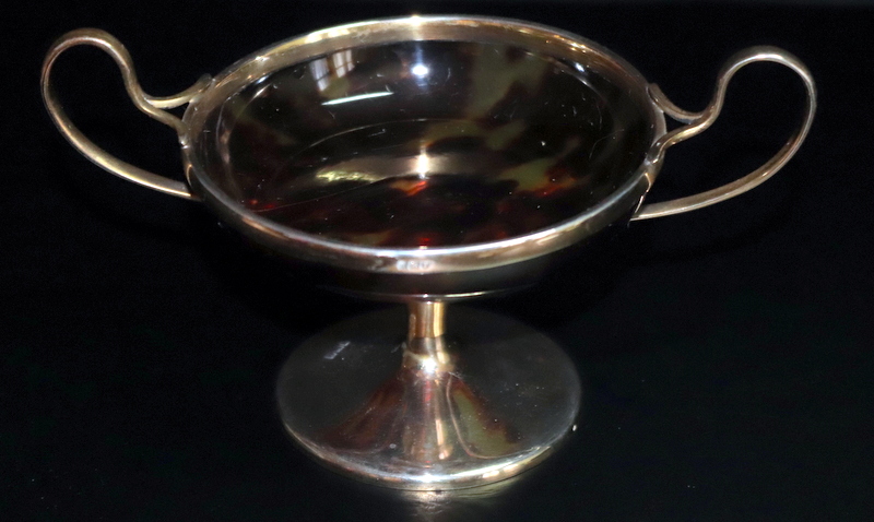 Silver & Tortoiseshell Twin Handled Bonbon Dish, Raised On Pedestal Foot - Image 2 of 2