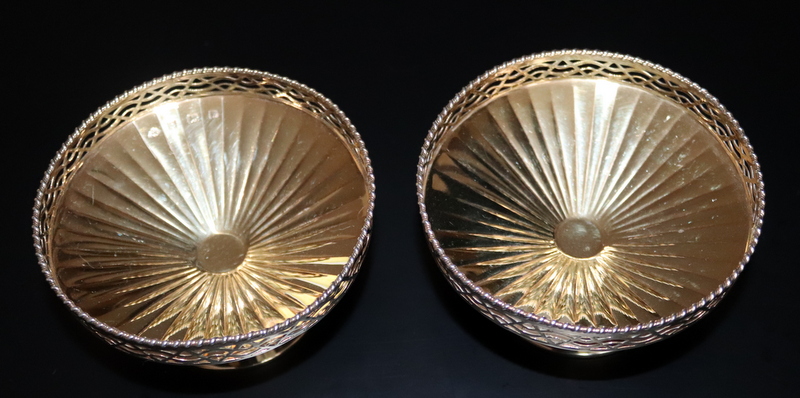 Pair Of Silver Gilt Art Deco Bonbon Dishes With Pierced Gallery, Of faceted Form, Fully Hallmarked - Image 3 of 5