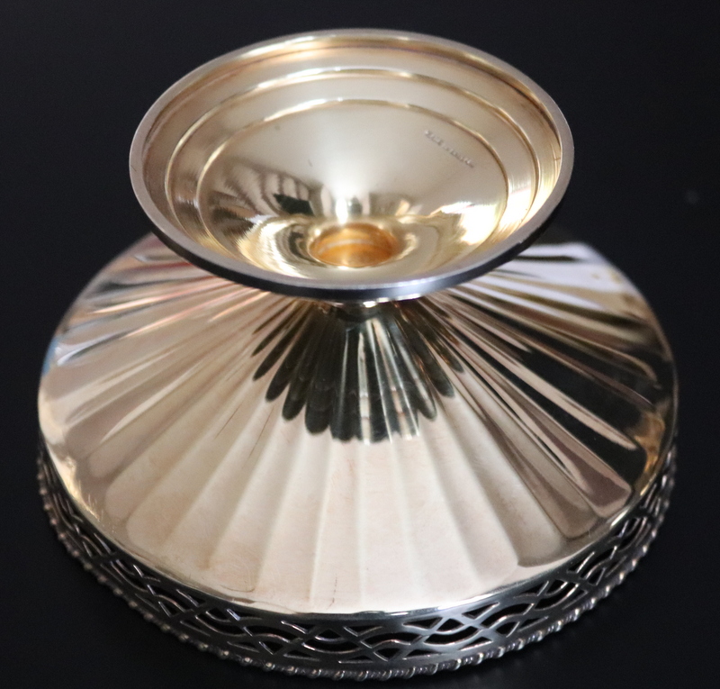 Pair Of Silver Gilt Art Deco Bonbon Dishes With Pierced Gallery, Of faceted Form, Fully Hallmarked - Image 5 of 5