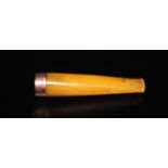 9ct Gold Mounted Amber Cheroot Holder, Fully Hallmarked For