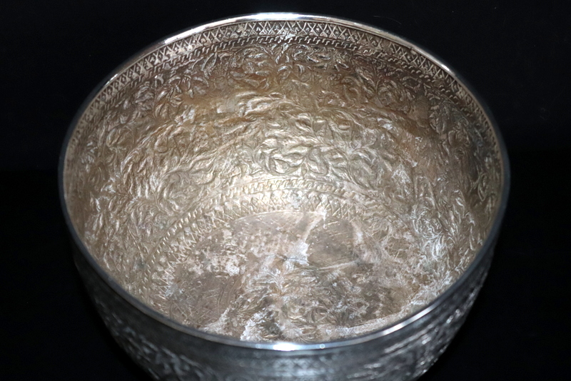 19thC Burmese Silver Bowl, Finely Embossed With Dancing Temple Girls - Image 4 of 6