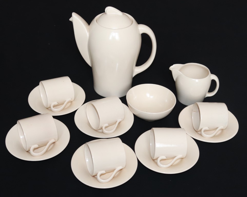 Susie Cooper Art Deco Coffee Set, Comprising 6 Cups And Saucers, Cream Jug, Sugar Bowl And Coffee Po