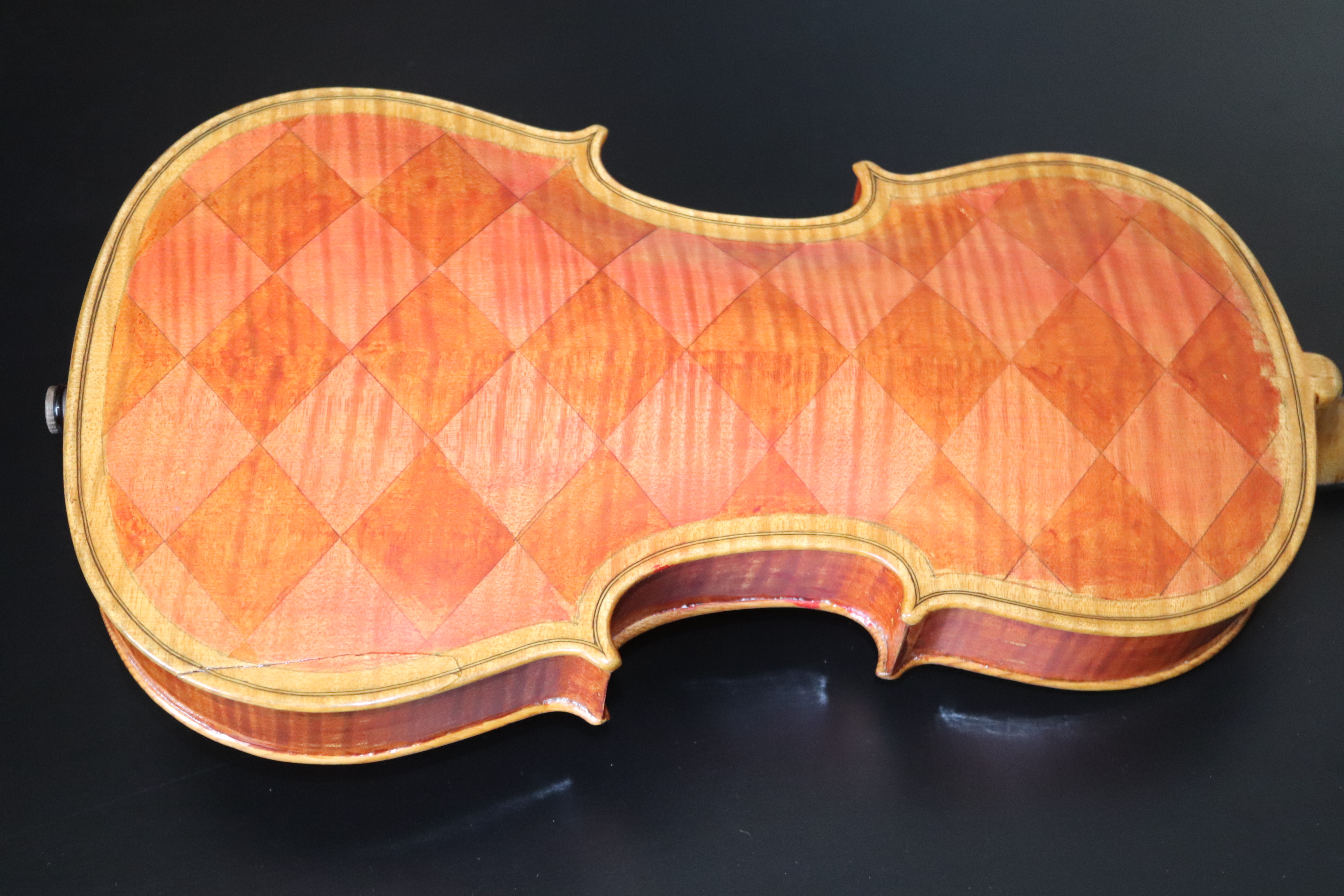 Decorative Violin With Diamond Decorated Body, Two Piece Back With Split To Edge, Overall Length 23. - Image 5 of 6