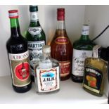 Mixed lot of alcoholic beverages: Jules Clairon French Brandy Gordon's Special Dry London Gin