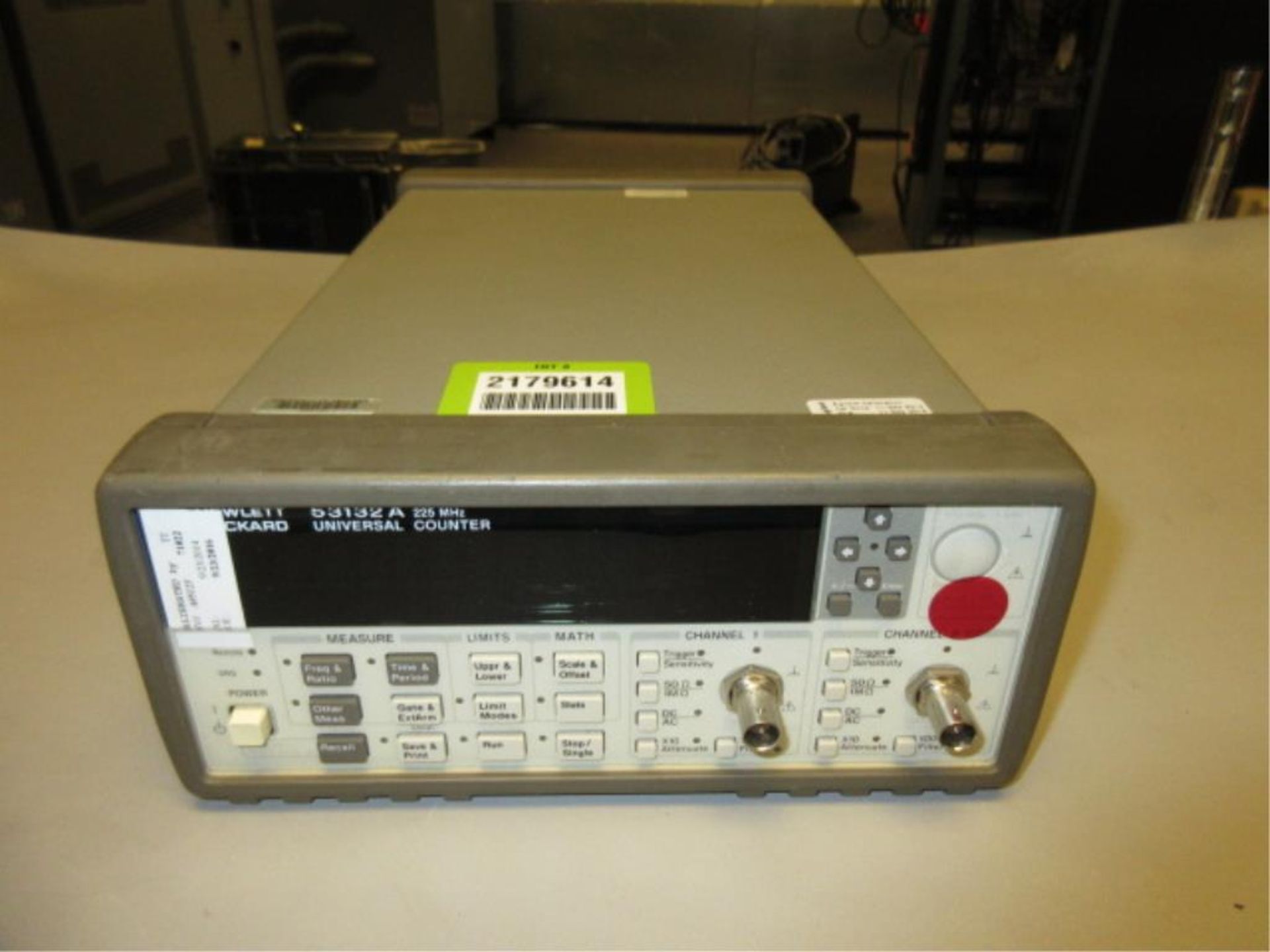 Hewlett Packard 53132A Universal Counter. Universal Counter, 225 MHz, 100-240v. SN# 3404A00275.