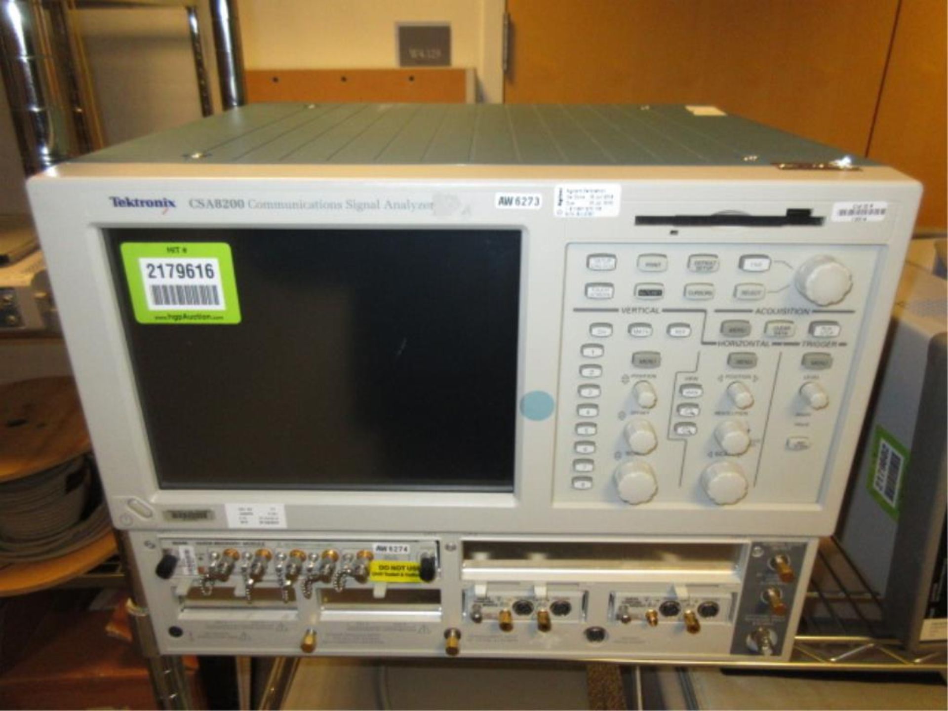 Tektronix CSA8200 Communications Signal Analyzer. Communications Signal Analyzer, includes (1) 80A05