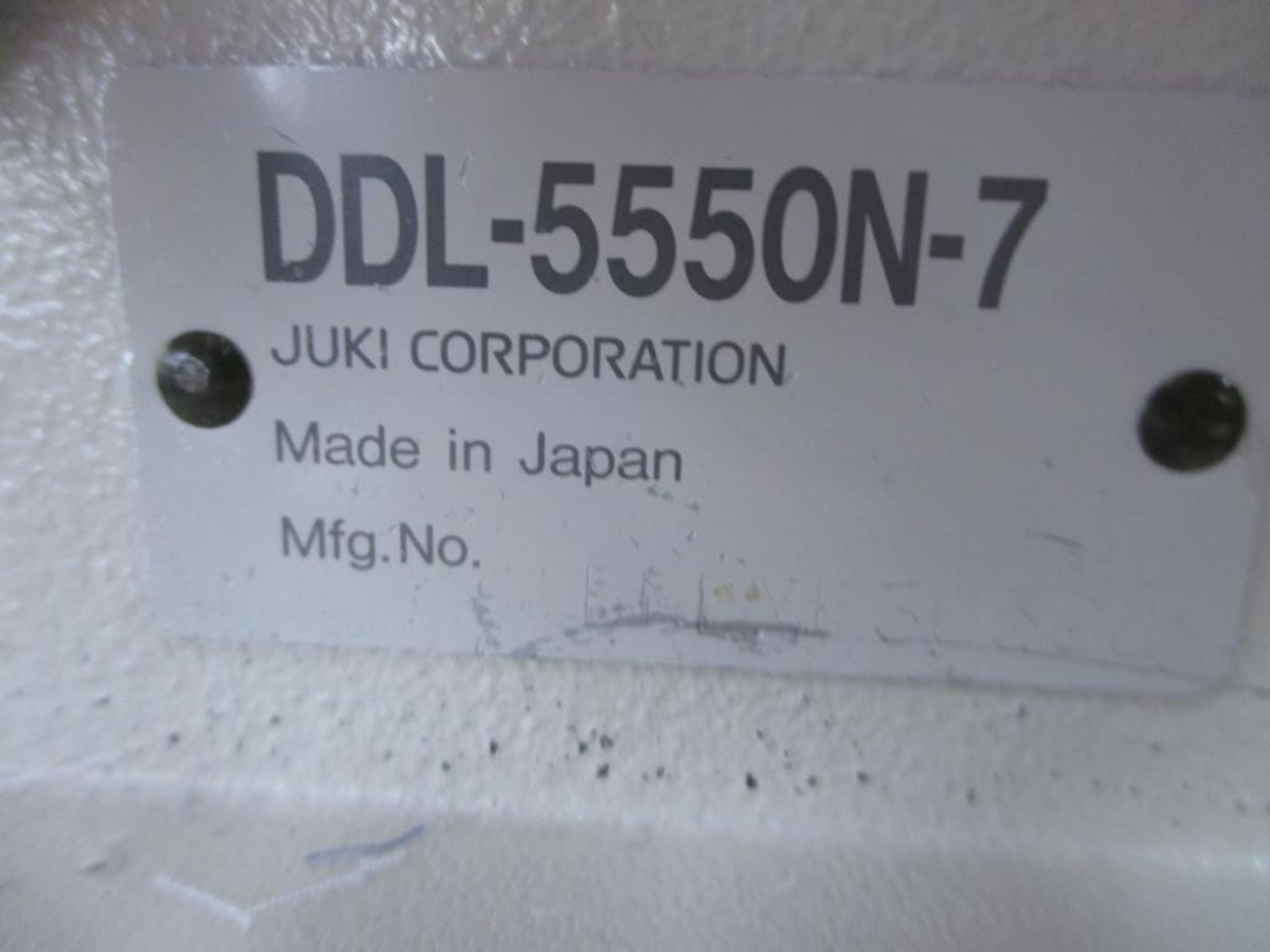 Lockstitch Reverse Industrial Sewing Machine. Juki DDL-5550N-7 1-Needle Lockstitch Reverse - Image 3 of 7