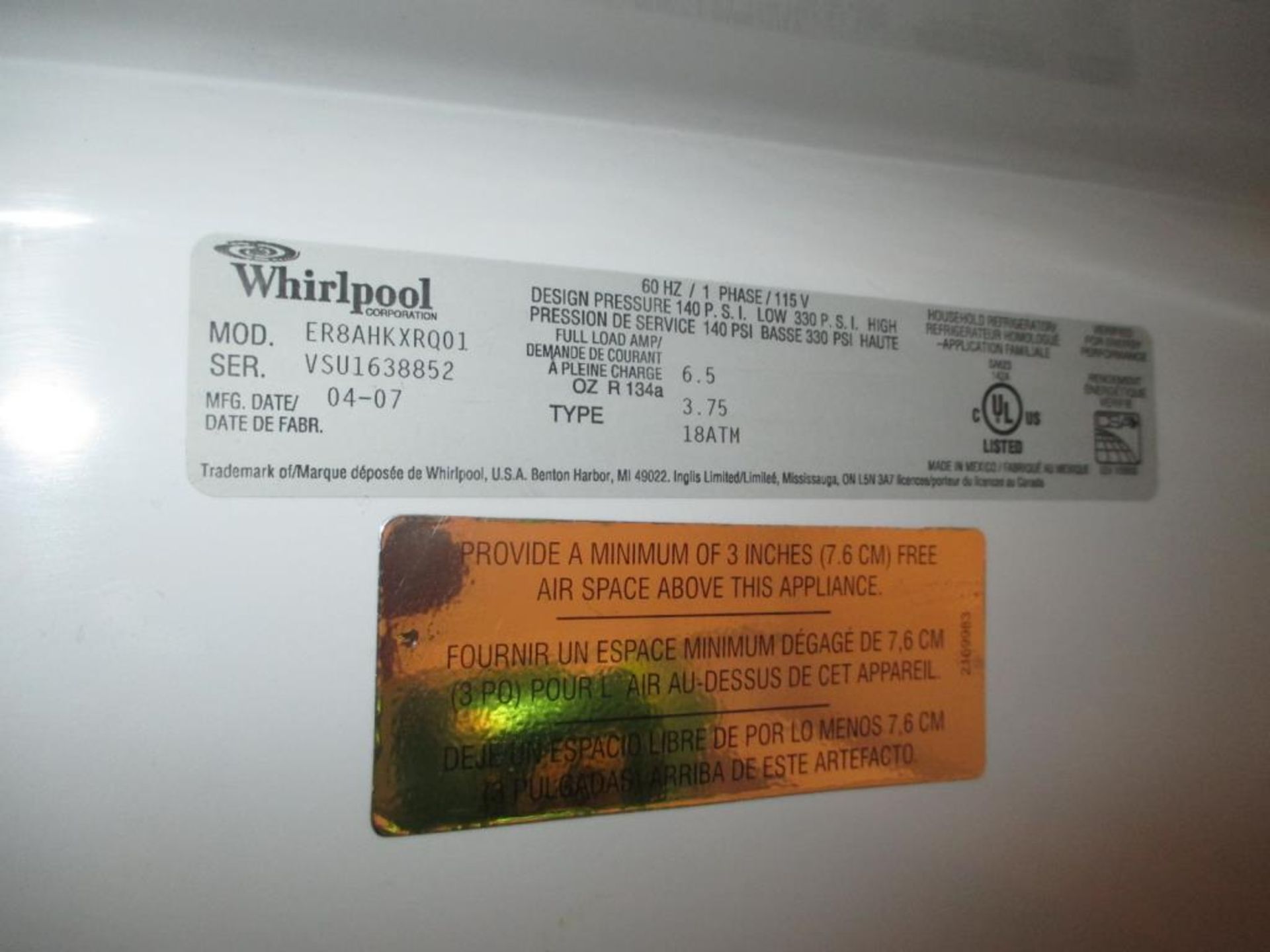 Whirlpool ER8AHKXRQ01 White Top Freezer Refrigerator. SN# VSU1638852. HIT# 2174453. Warehouse. Asset - Image 2 of 2
