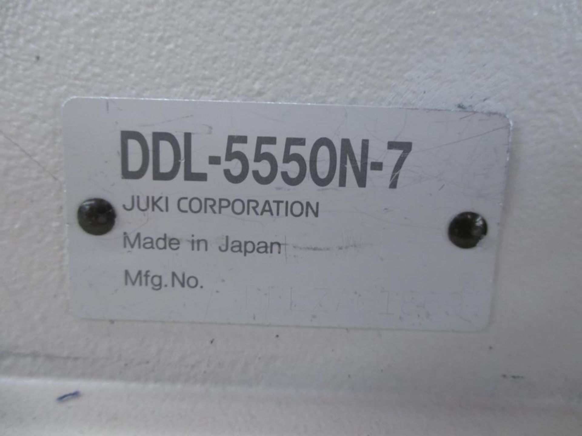 Lockstitch Reverse Industrial Sewing Machine. Juki DDL-5550N-7 1-Needle Lockstitch Reverse - Image 3 of 7