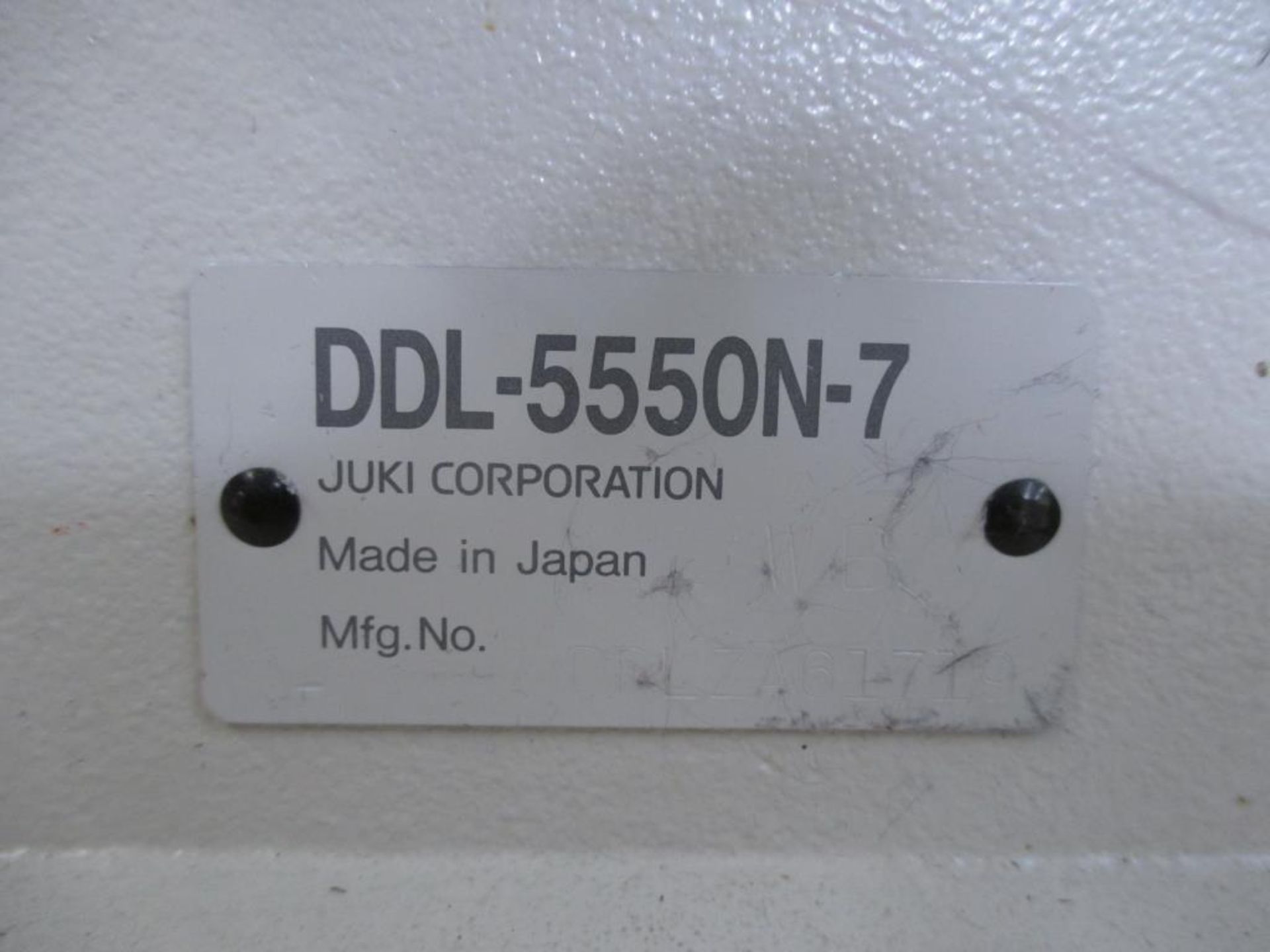 Lockstitch Reverse Industrial Sewing Machine. Juki DDL-5550N-7 1-Needle Lockstitch Reverse - Image 3 of 9