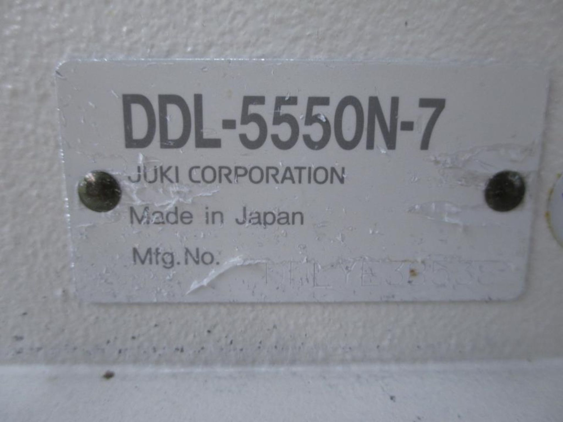 Lockstitch Reverse Industrial Sewing Machine. Juki DDL-5550N-7 1-Needle Lockstitch Reverse - Image 3 of 7