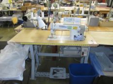 Lockstitch Reverse Industrial Sewing Machine. Juki DDL-5550N-7 1-Needle Lockstitch Reverse