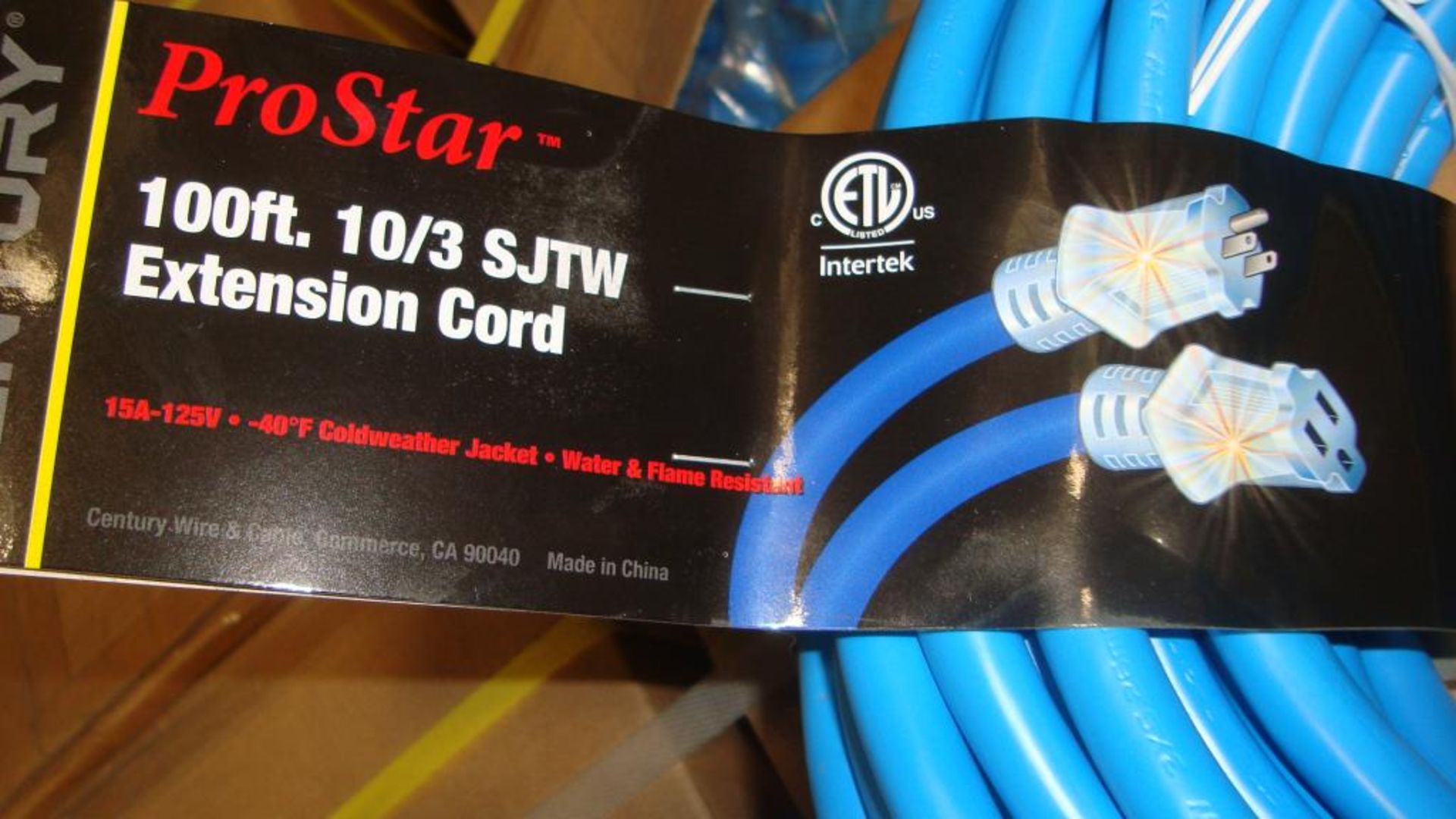 Extension Cords. Lot: 54 Total (18 Boxes -3 ea.) Century Wire & Cable pn# D11710100GN Pro Star Heavy - Image 2 of 9