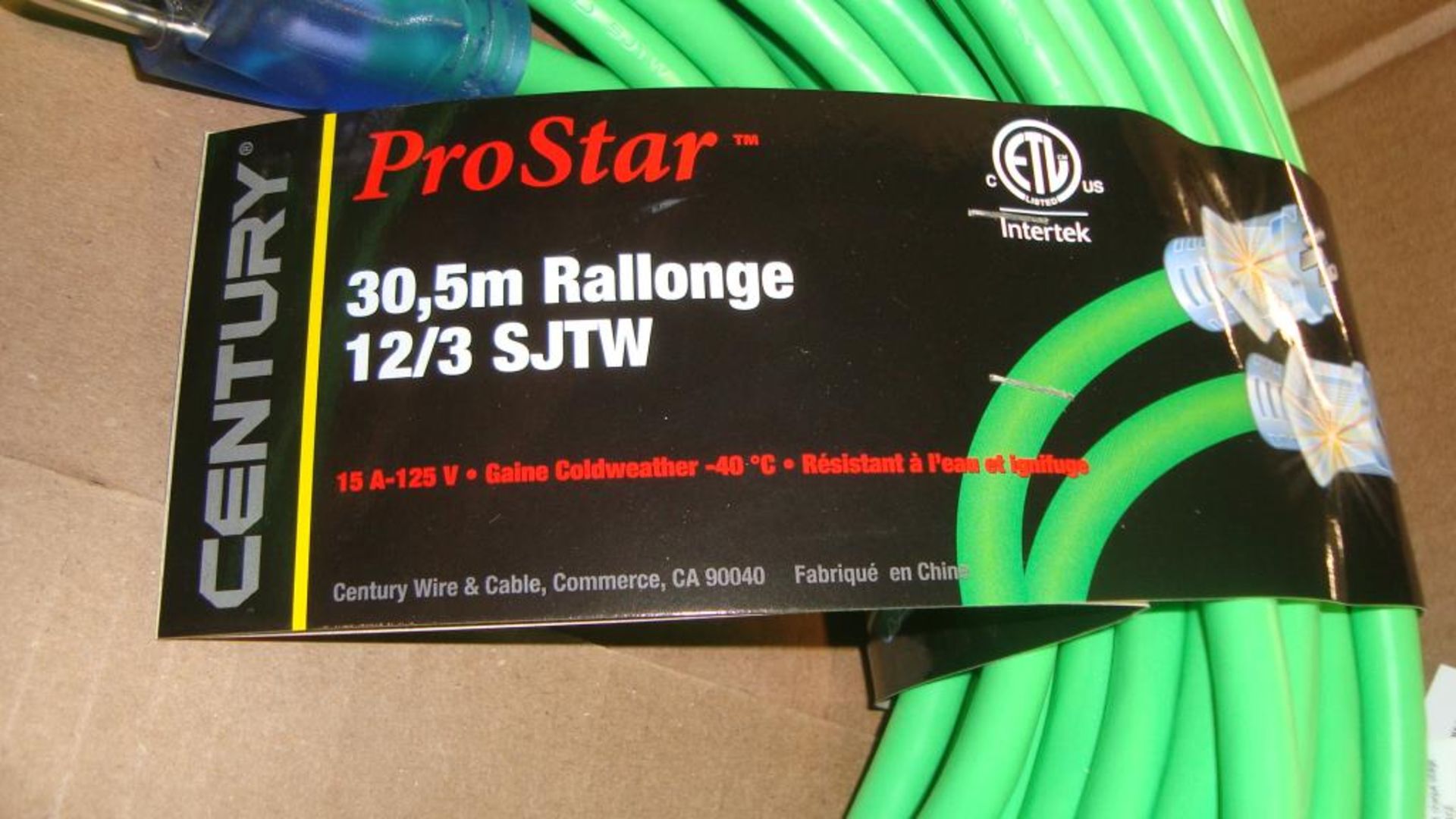 Extension Cords. Lot: 144 Total (36 Boxes - 4 ea.) Century Wire & Cable pn #D11712100GN Pro- Star - Image 2 of 8