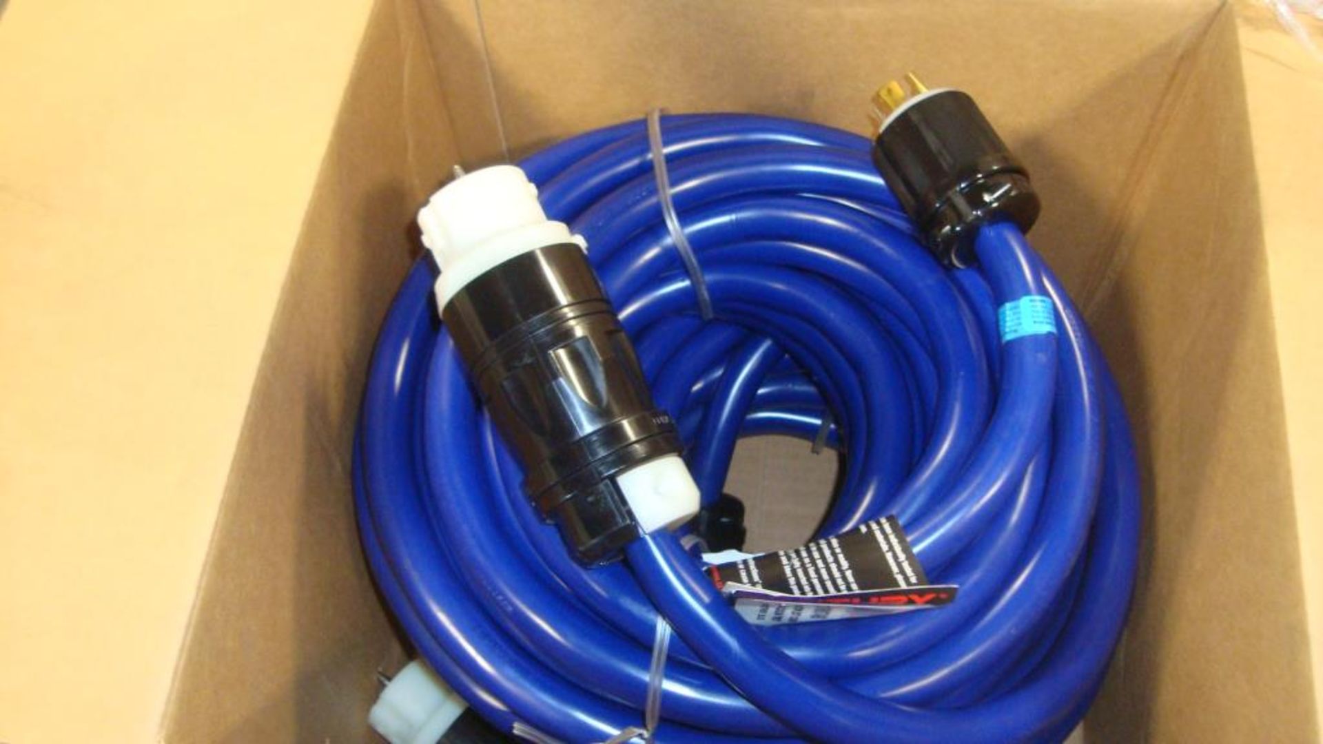 Extension Cords. Lot: 48 Total (24 Boxes-2 ea.) Century Wire & Cable pn# D19007490 50ft Generator to - Image 4 of 7