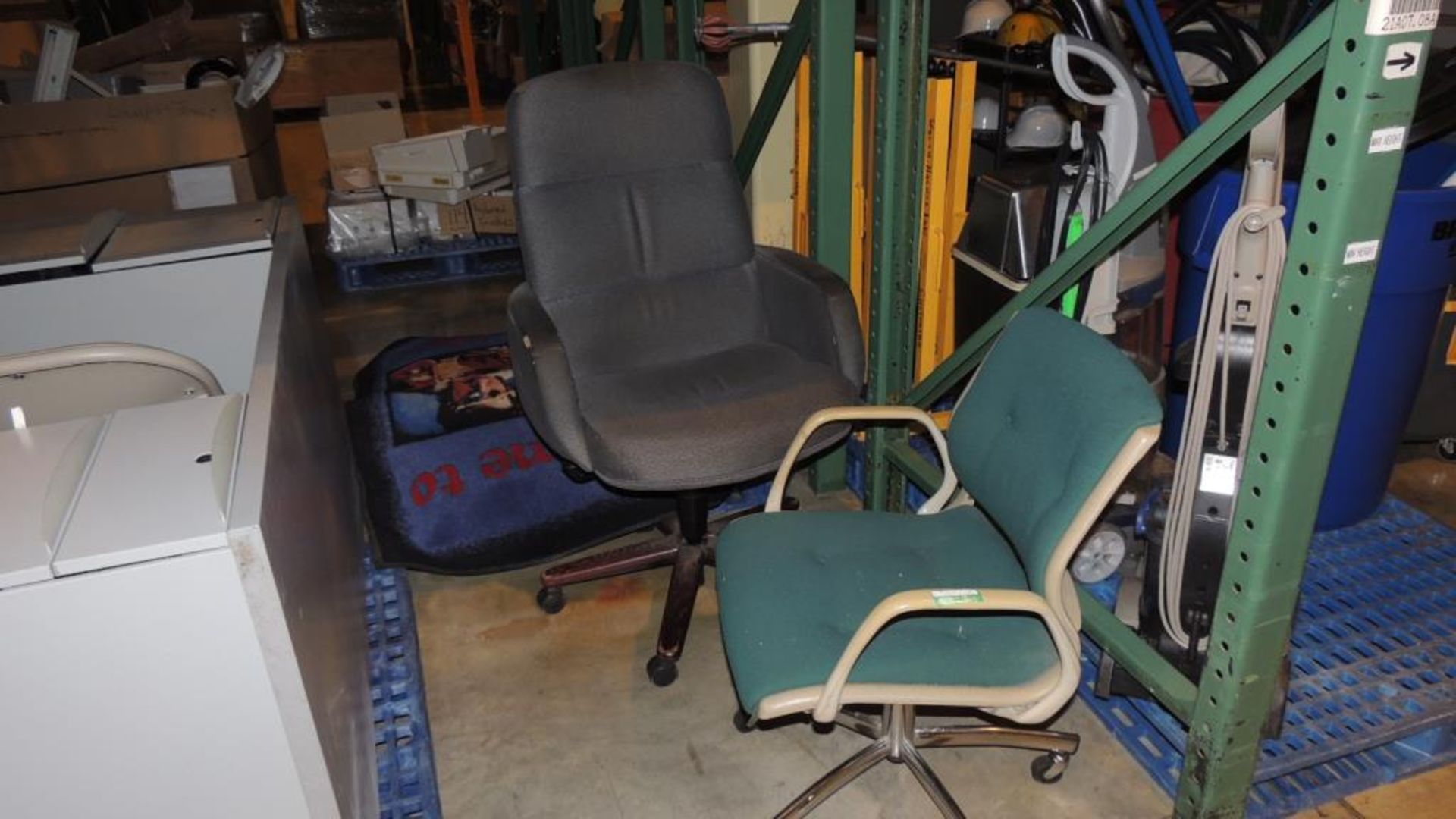 Chairs; Lot: approximately (28)office chairs and one metal desk. HIT# 2192727. Loc: 2101. Asset - Image 9 of 9