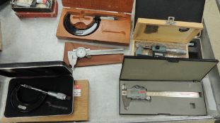 Starrett Micrometer; Lot: (1) Digi-Kanon 6", (1) Mitutoyo 1-2" digital read, (1) Mitutoyo 0-1"