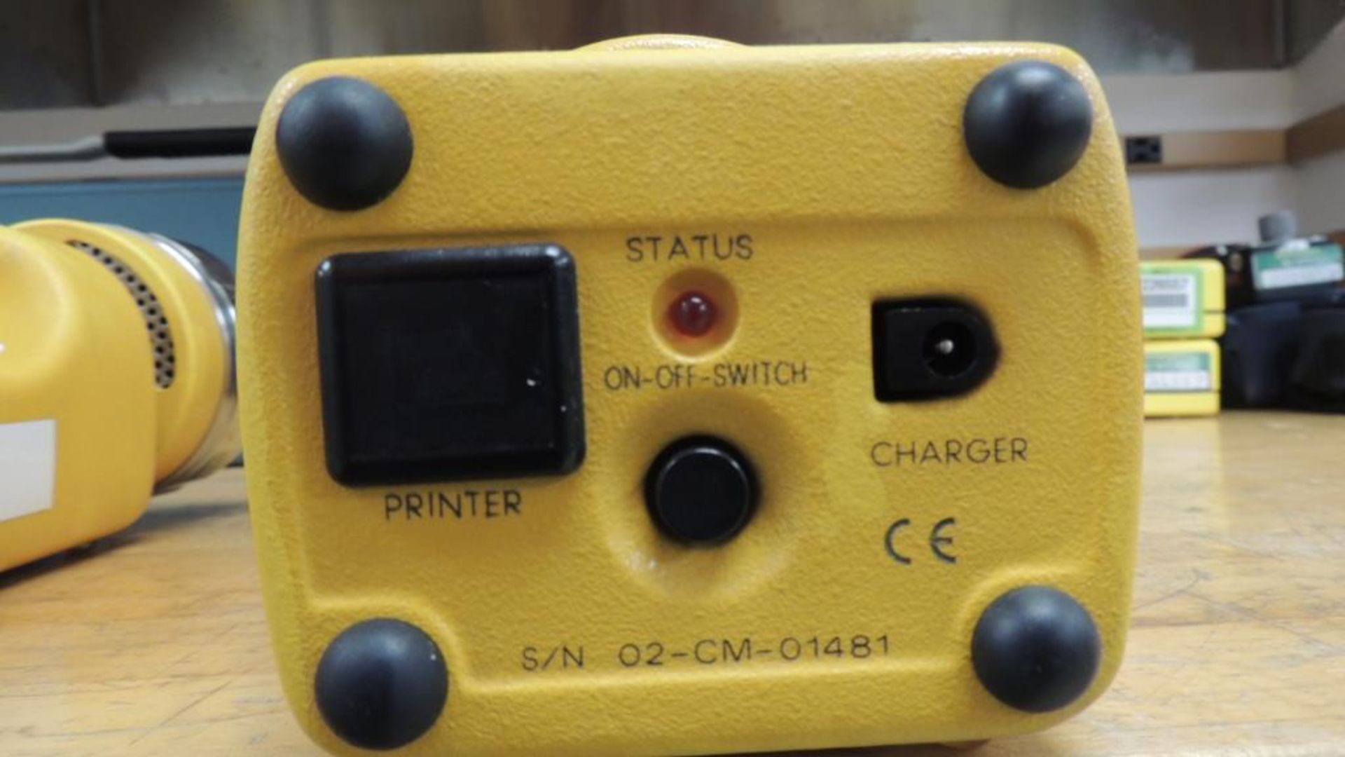 SAS Air sampler; hand held SAS Super air sampler, rechargeable battery. HIT# 2226562. Loc: 710. - Image 9 of 9