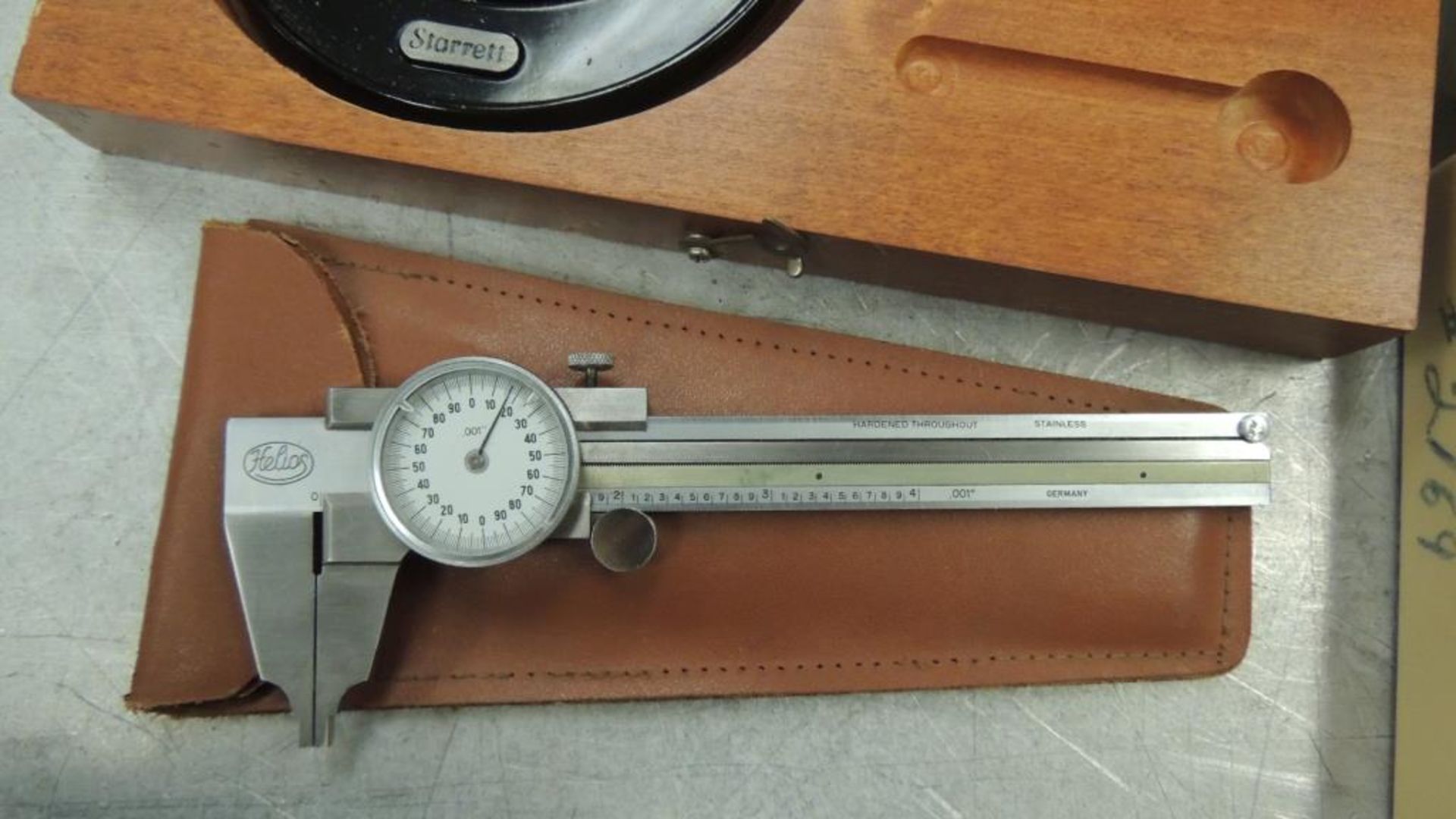 Starrett Micrometer; Lot: (1) Digi-Kanon 6", (1) Mitutoyo 1-2" digital read, (1) Mitutoyo 0-1" - Image 6 of 7
