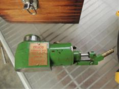 Felco Jack; 10 ton hydraulic jack 1 1/2" lift SN# HIA 30292. HIT# 2192495. Loc: 901 cage. Asset