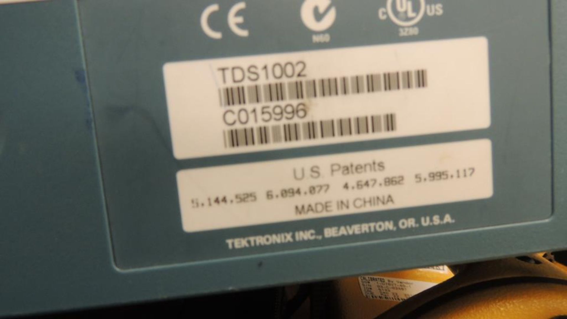 Tektronix TDS1002 Oscilloscope; two channel color digital phosphor oscilloscope HIT# 2226565. Loc: - Image 7 of 8