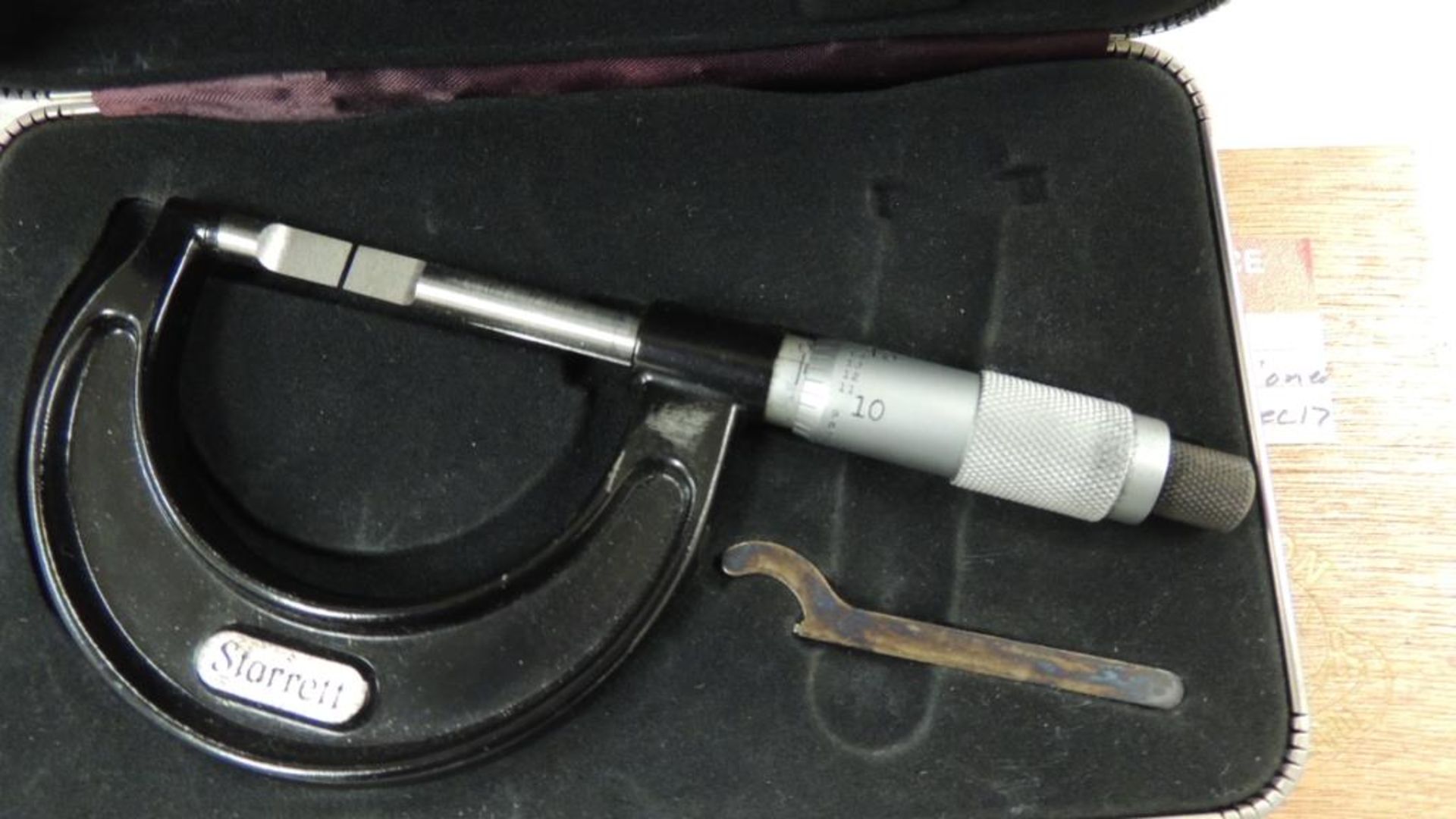 Starrett Micrometer; Lot: (1) Digi-Kanon 6", (1) Mitutoyo 1-2" digital read, (1) Mitutoyo 0-1" - Image 2 of 7