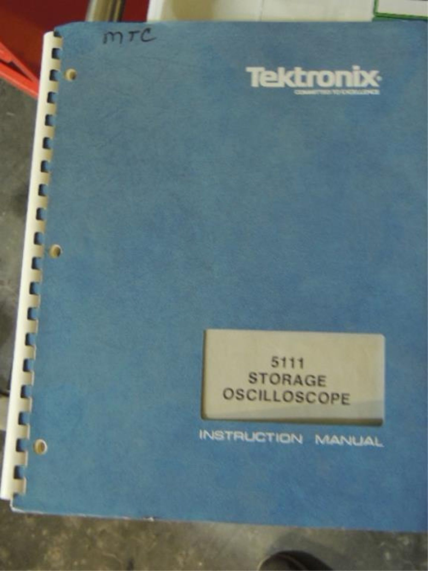 Tektronix 5111A Scope; storage oscilloscope front panel controls, cart included. HIT# 2192583. - Image 6 of 6