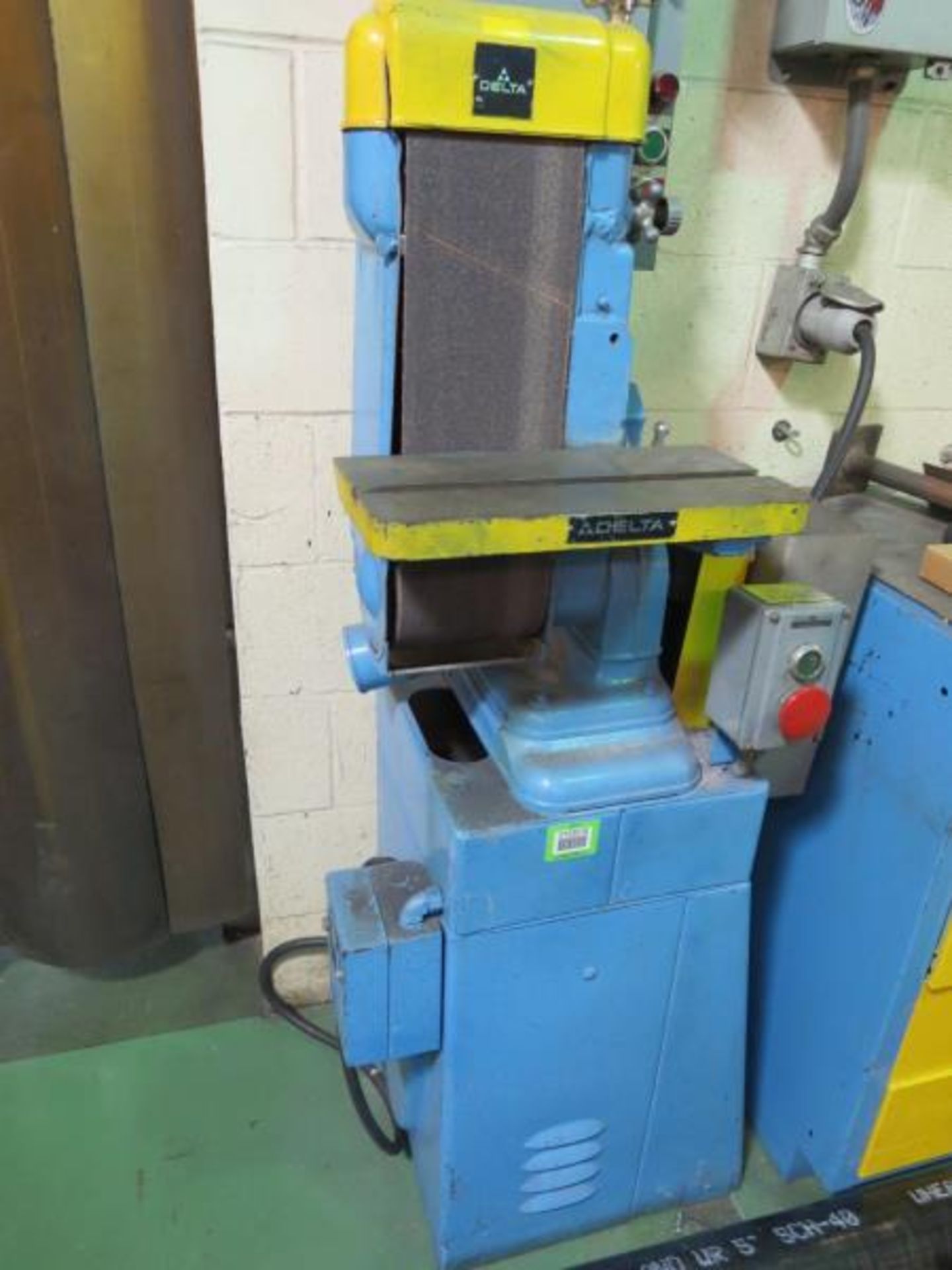 Delta 31-520 6" Belt Sander; 3ph 480v. SN# EE6918. HIT# 2123570. Loc: 1112-1 Maintance Shop. Asset