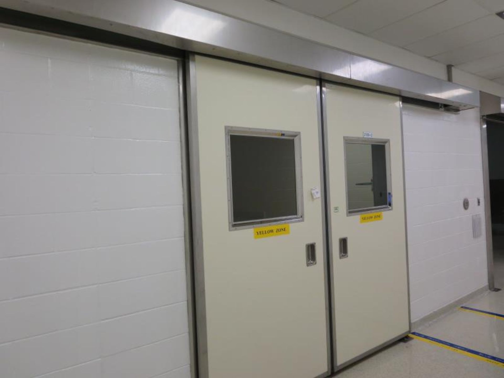 Cleanseal Automatic Double Sliding Door; 92"w x 99" h. Controlled Environment Doors. HIT# 2226007. - Image 2 of 3
