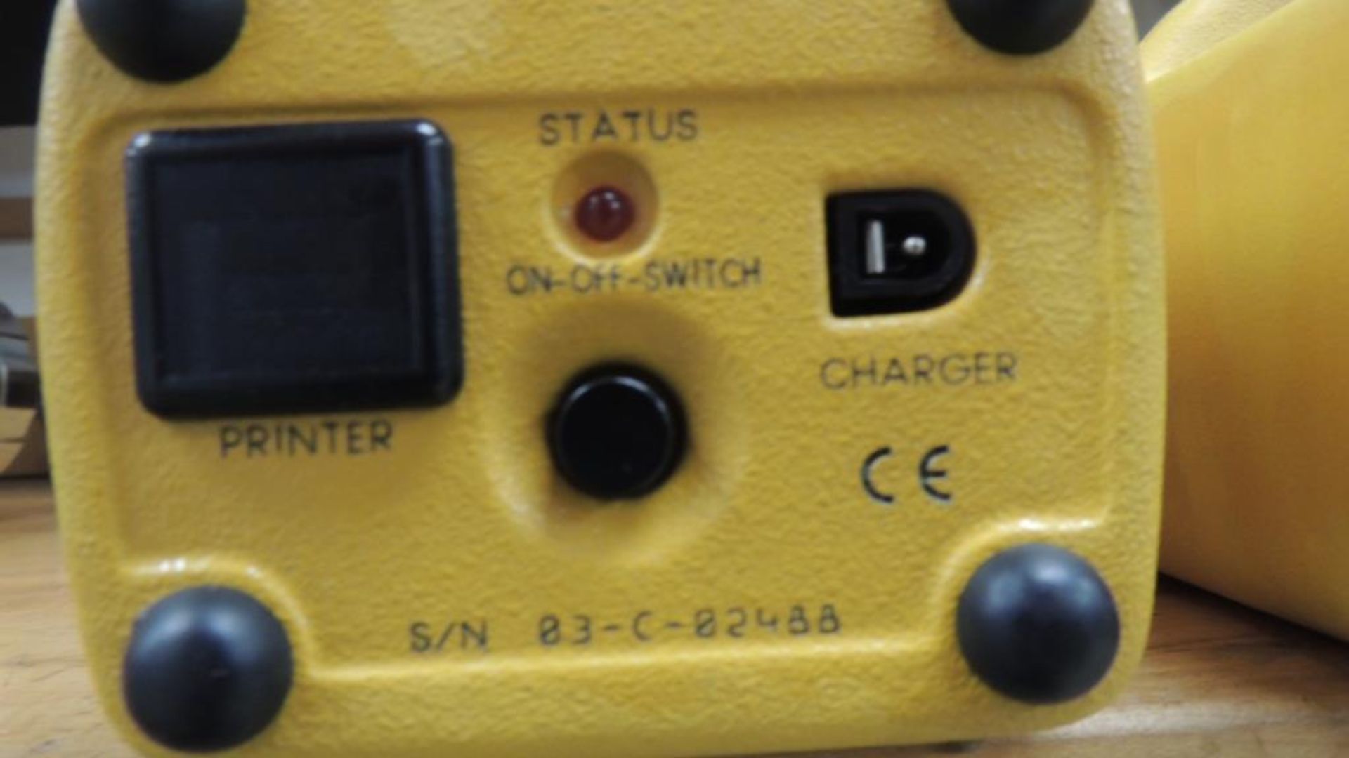 SAS Air sampler; hand held SAS Super air sampler, rechargeable battery. HIT# 2226562. Loc: 710. - Image 5 of 9