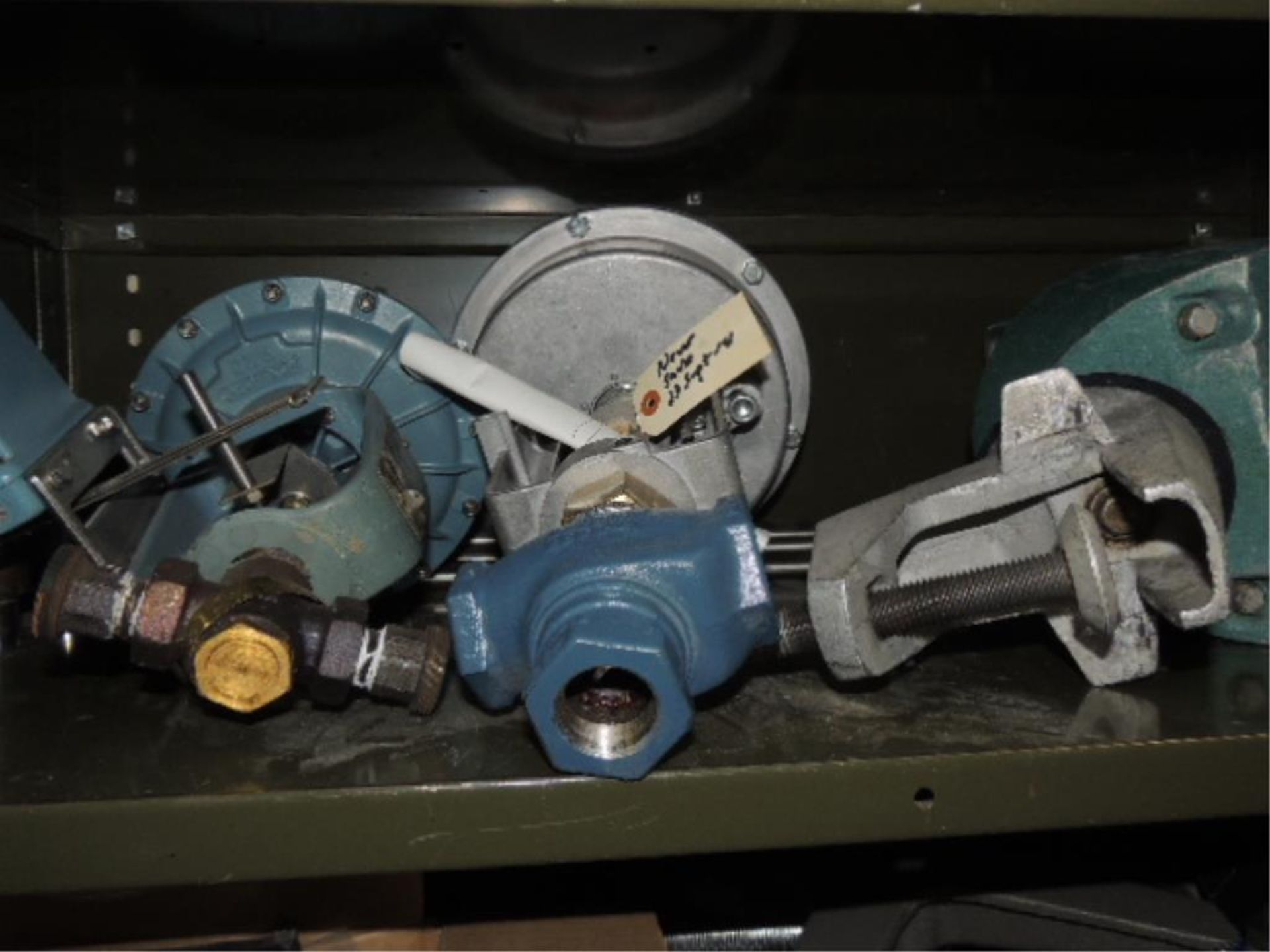 Powerflo Pumps/parts; Lot: 2 door storage cabinet and shelving contents included, rebuilt pumps - Image 26 of 29