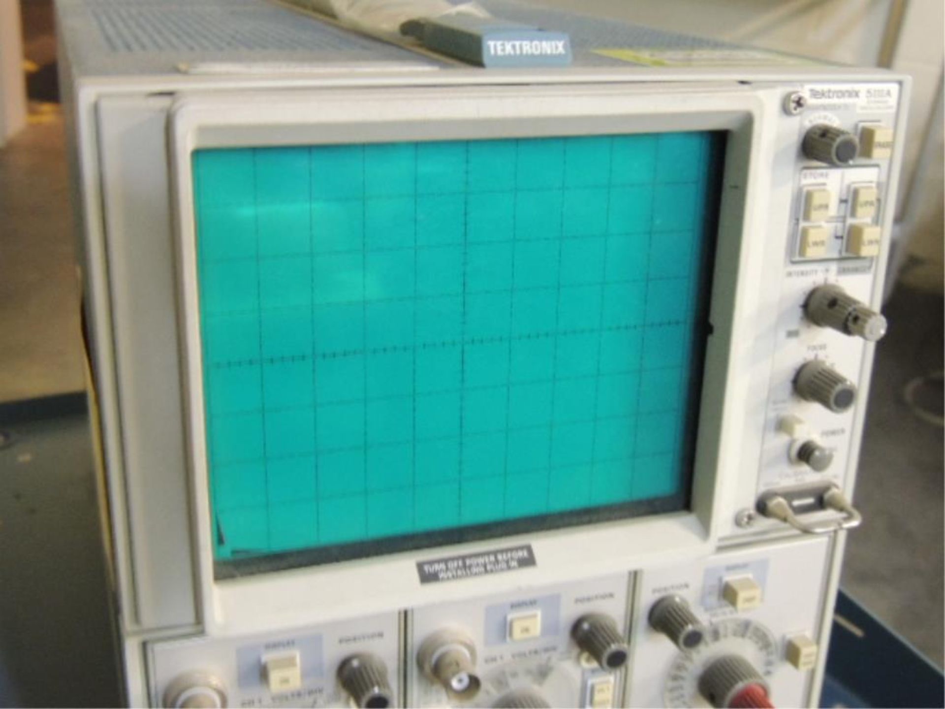 Tektronix 5111A Scope; storage oscilloscope front panel controls, cart included. HIT# 2192583. - Image 4 of 6