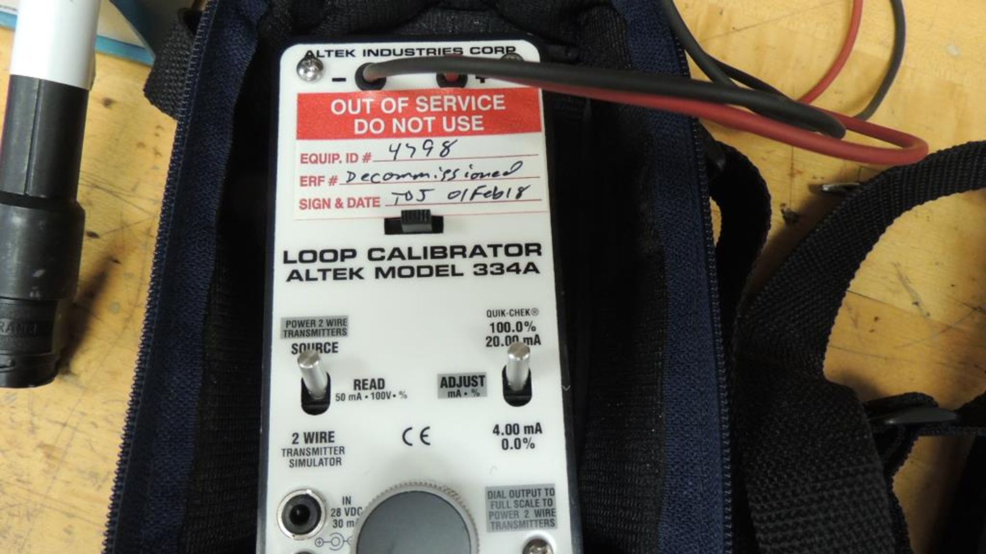 Altek 334A 4353E Calibrator; Lot: (2) 334A loop calibrator (1) Transcat 4353E HIT# 2226556. Loc: - Image 2 of 4