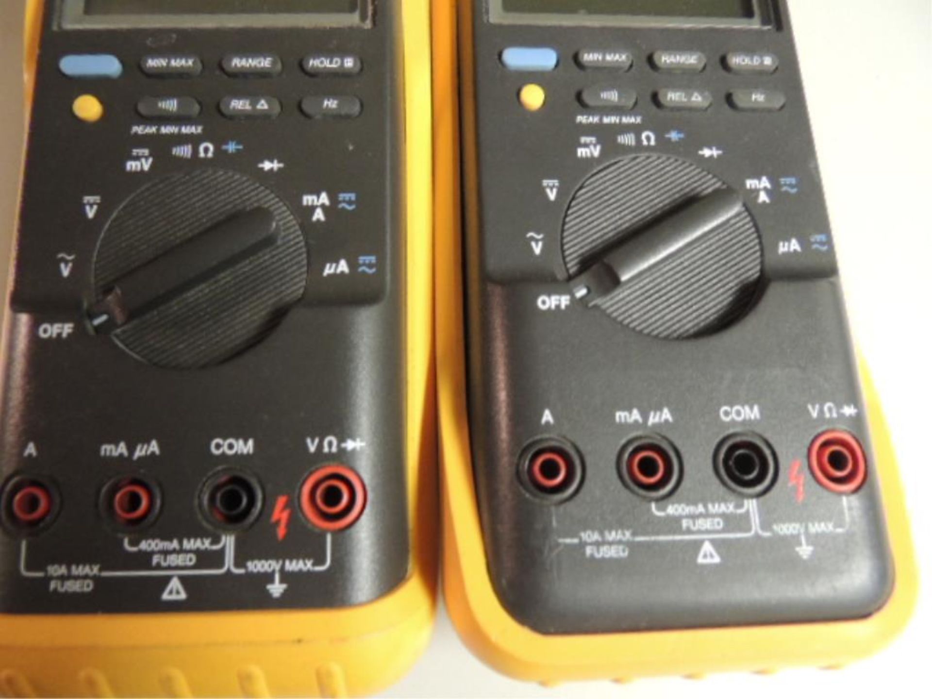 Fluke 87 Tester; Lot: (2) Fluke 87 true RMS multimeter. HIT# 2192415. Loc: 901 cage. Asset Located - Image 4 of 4