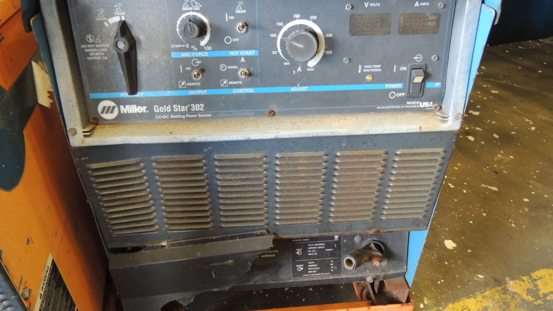 Welder. Miller Gold Star 302 CC.DC welding power source, on casters, volts and amps digital readout, - Image 2 of 5