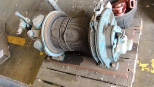 Ingersoll Rand Hu353A Winch. 3/8" wire cable, pull rating 7800lb. 3000lb. Capacity 130 FPM. HIT#