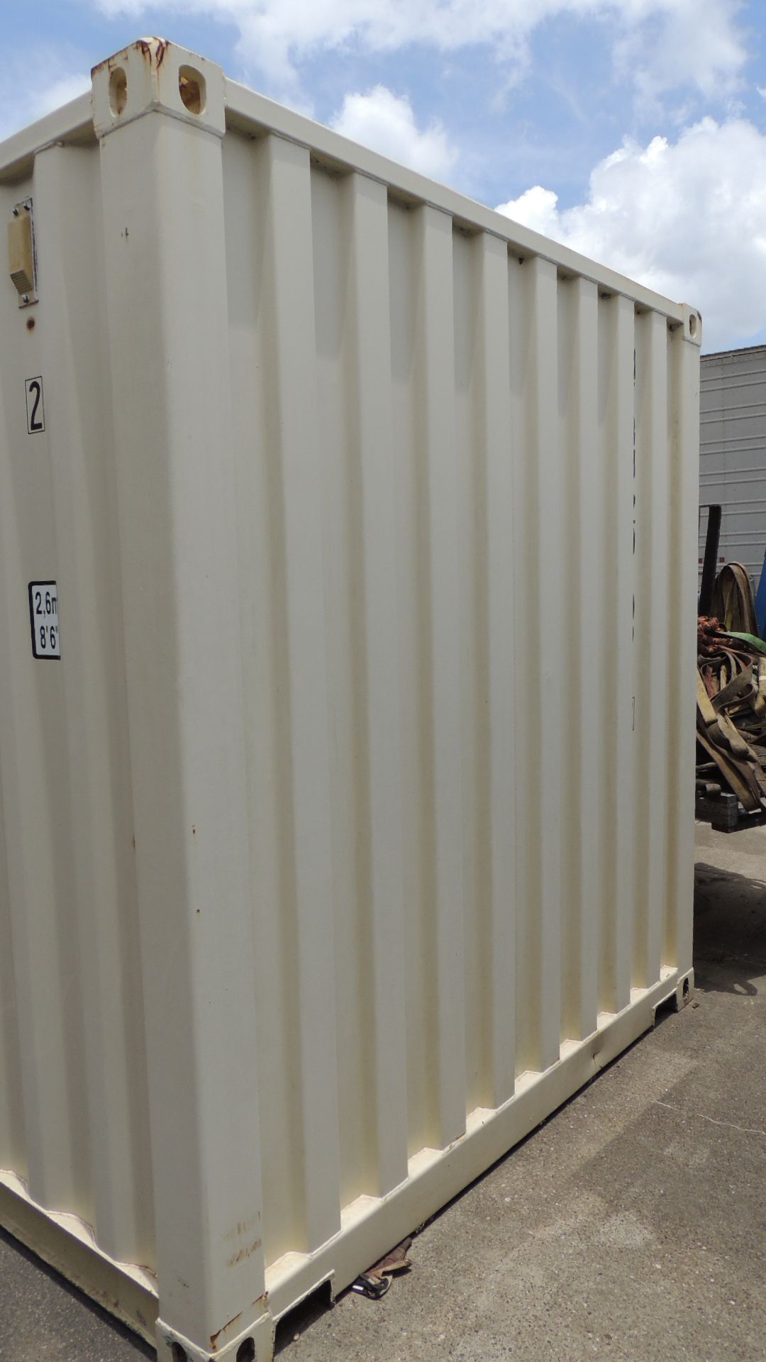 Container / Tools. Conex 20' container and contents, Lincoln welder Flextec 450, 1 ton hoist, - Image 3 of 13